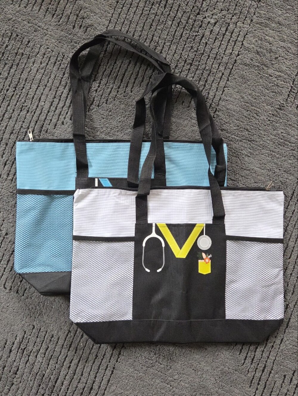 2 Tote Bags